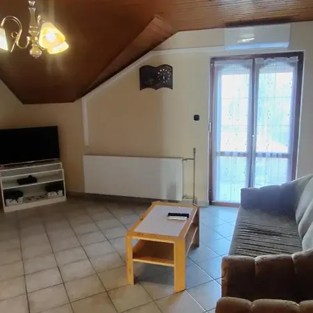 David Apartmanhaz דירה *