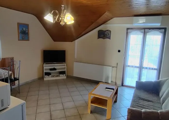 David Apartmanhaz Apartament