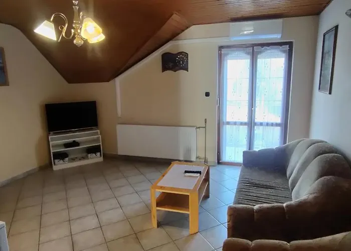 David Apartmanhaz Apartament *